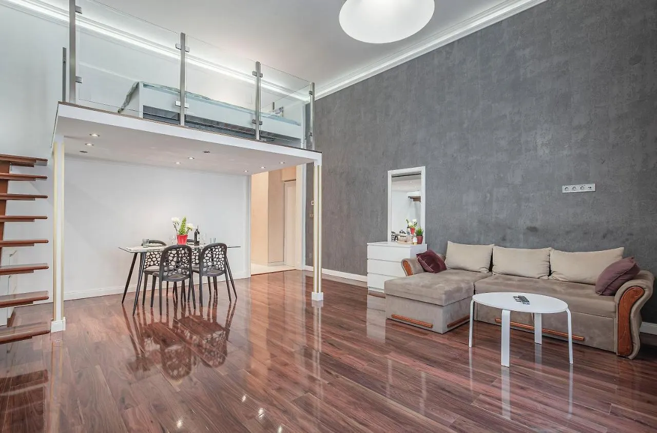 Luxury Art Deco Flat / Big Balcony Daire Budapeşte