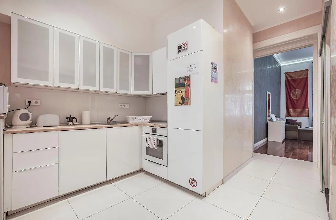 Luxury Art Deco Flat / Big Balcony Daire Budapeşte